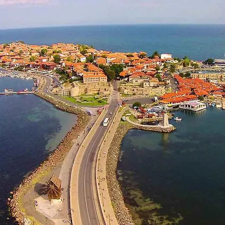 Hotel The White House Nesebar